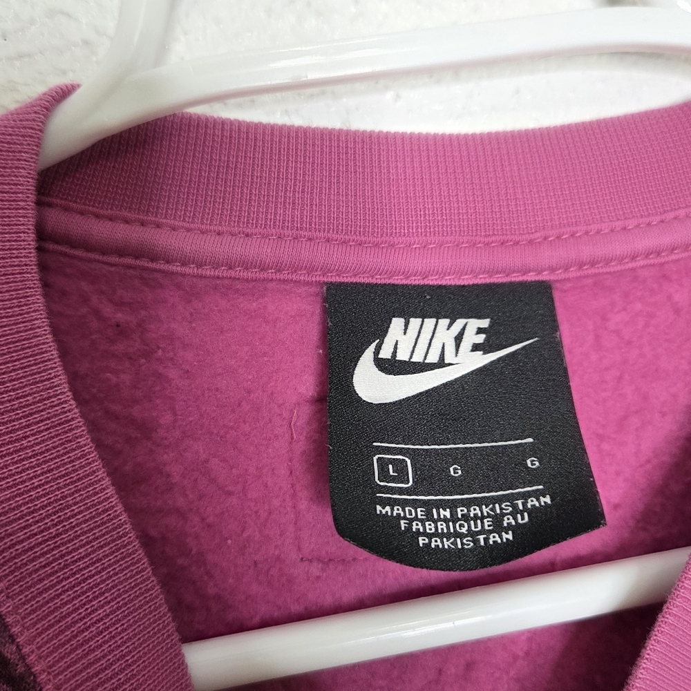 Nike Women's Pink Graphic Crew Neck Sweater - Picture 9 of 14